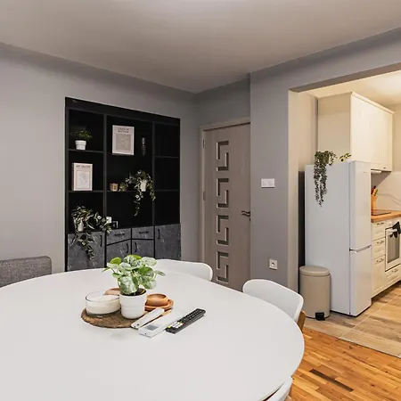 Family - 3 Bedrooms *